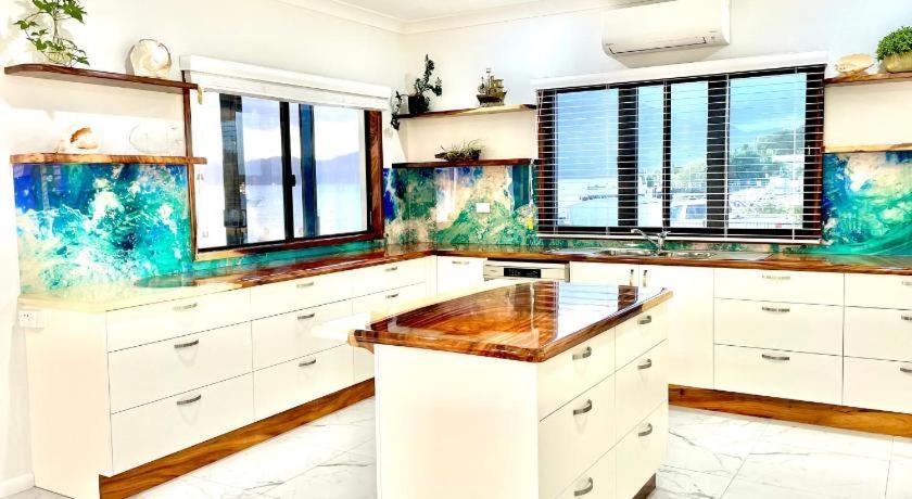 Hinchinbrook Resorts Management Pty Ltd Lucinda Luaran gambar