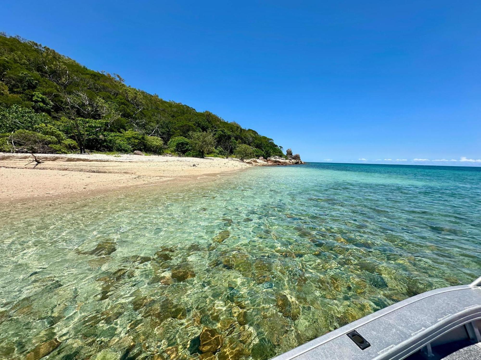 Hinchinbrook Resorts Management Pty Ltd Lucinda Luaran gambar