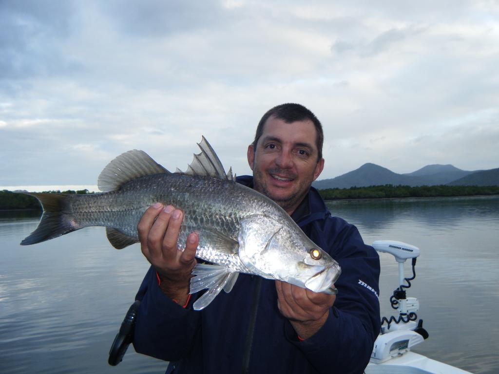 Hinchinbrook Resorts Management Pty Ltd Lucinda Luaran gambar