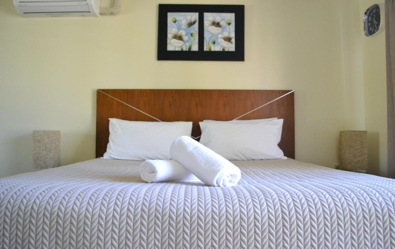 Hinchinbrook Resorts Management Pty Ltd Lucinda Luaran gambar